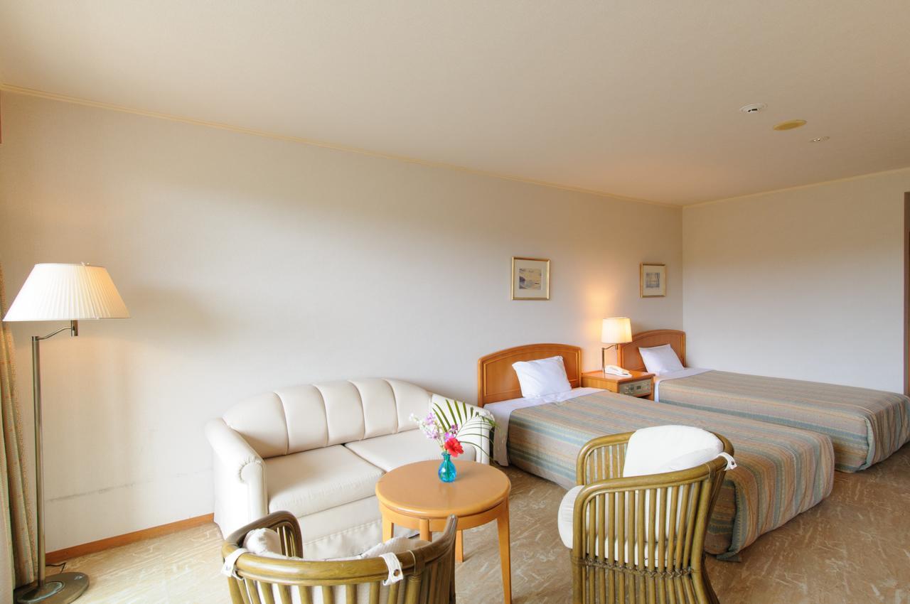 La Teada Ishigaki Resort Kabira Екстер'єр фото