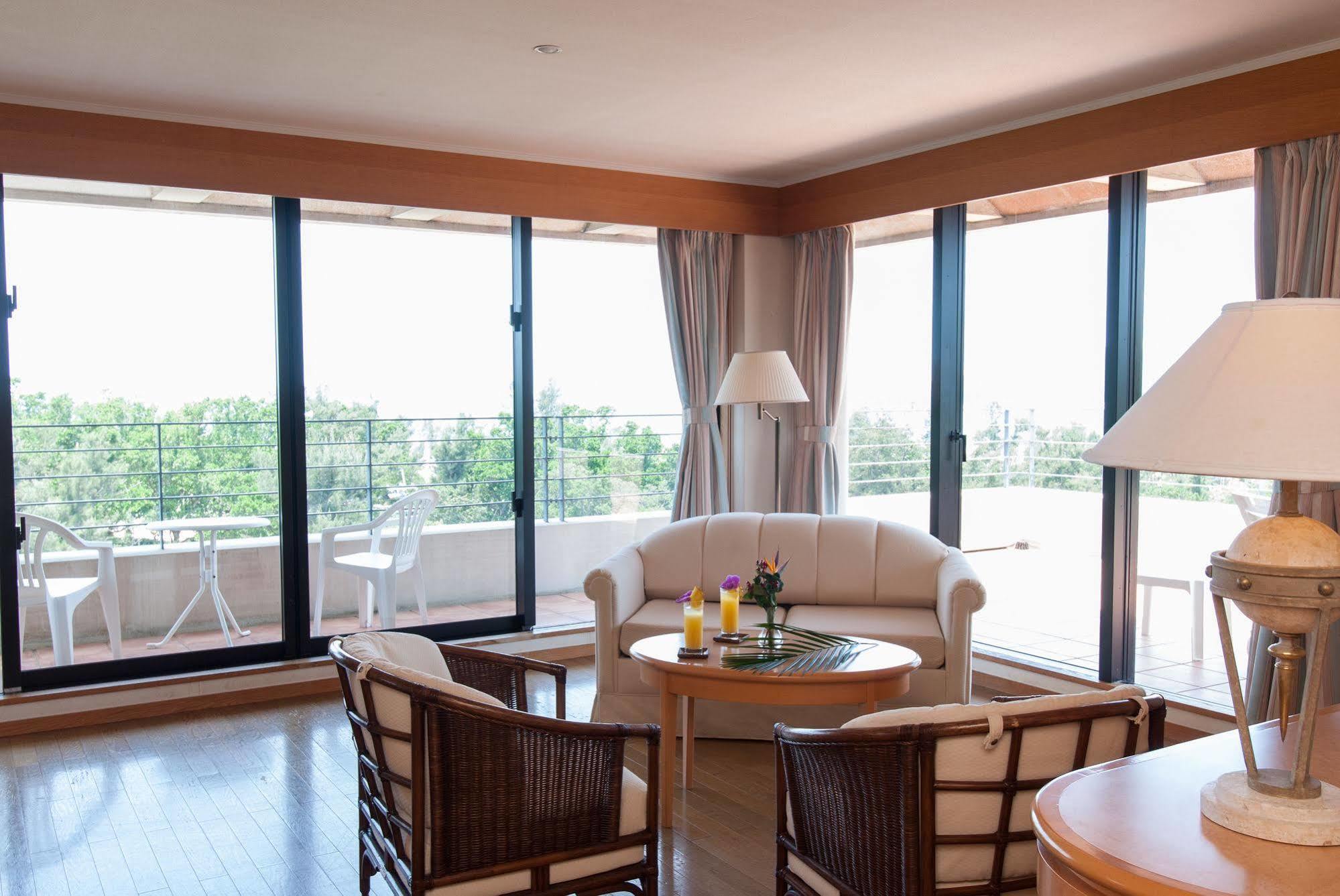 La Teada Ishigaki Resort Kabira Екстер'єр фото